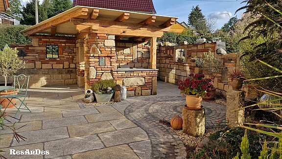 Gartengestaltung mit gebrauchten Baustoffen Gartengestaltung mit antiken Baustoffen