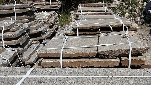 Antike Gredplatten - Palettiert