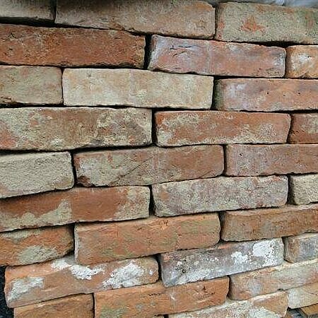 mauerziegel_ziegelsteine.jpg  