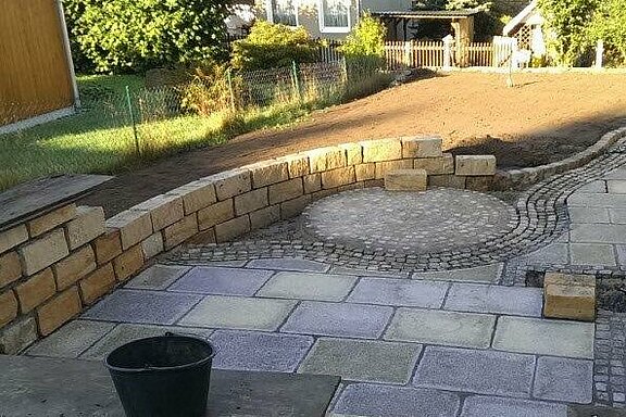 Graue und Braune Gredplatten nach Maß