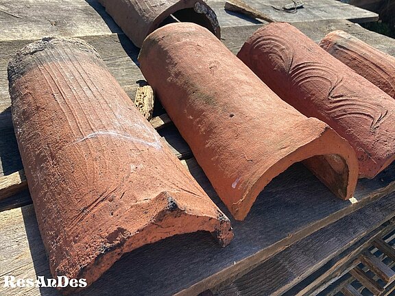 alte Firsten Firstziegel Tondachziegel