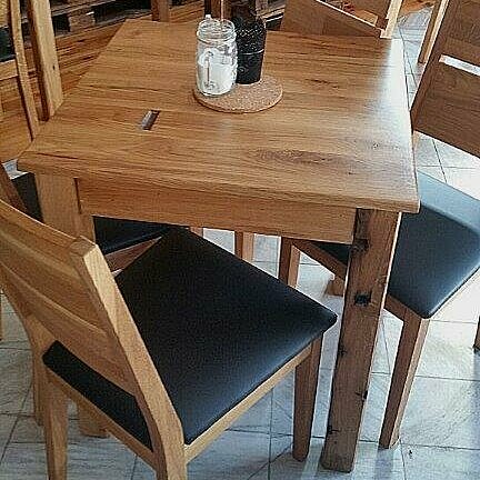 tische_aus_alter_eiche-tisch-aus-eichenholz.jpg  