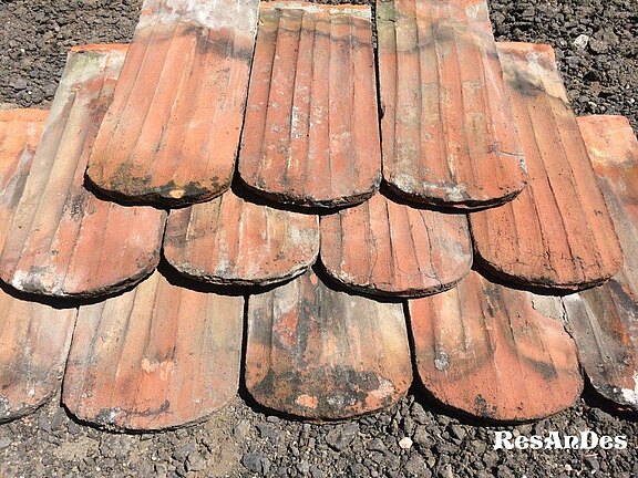Alte historische Handstrichdachziegel
