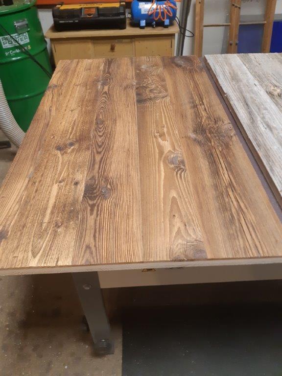 Historische Dreischichtplatte für Türen